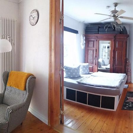 Schoene Ruhige Wohnung Mit Terrasse Und Parkplatz Greifswald Buitenkant foto