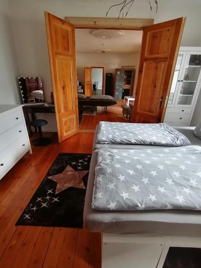 Schoene Ruhige Wohnung Mit Terrasse Und Parkplatz Greifswald Buitenkant foto